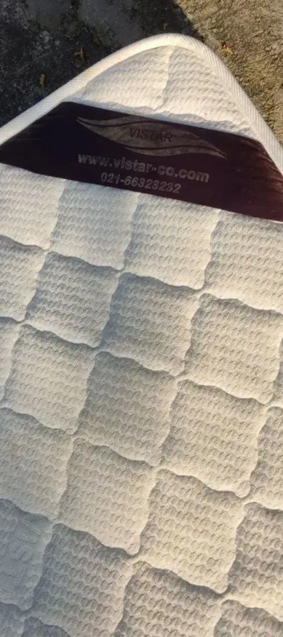 دو تشک خواب تمیز و سالم|تشک تختخواب|صومعه‌سرا, |دیوار