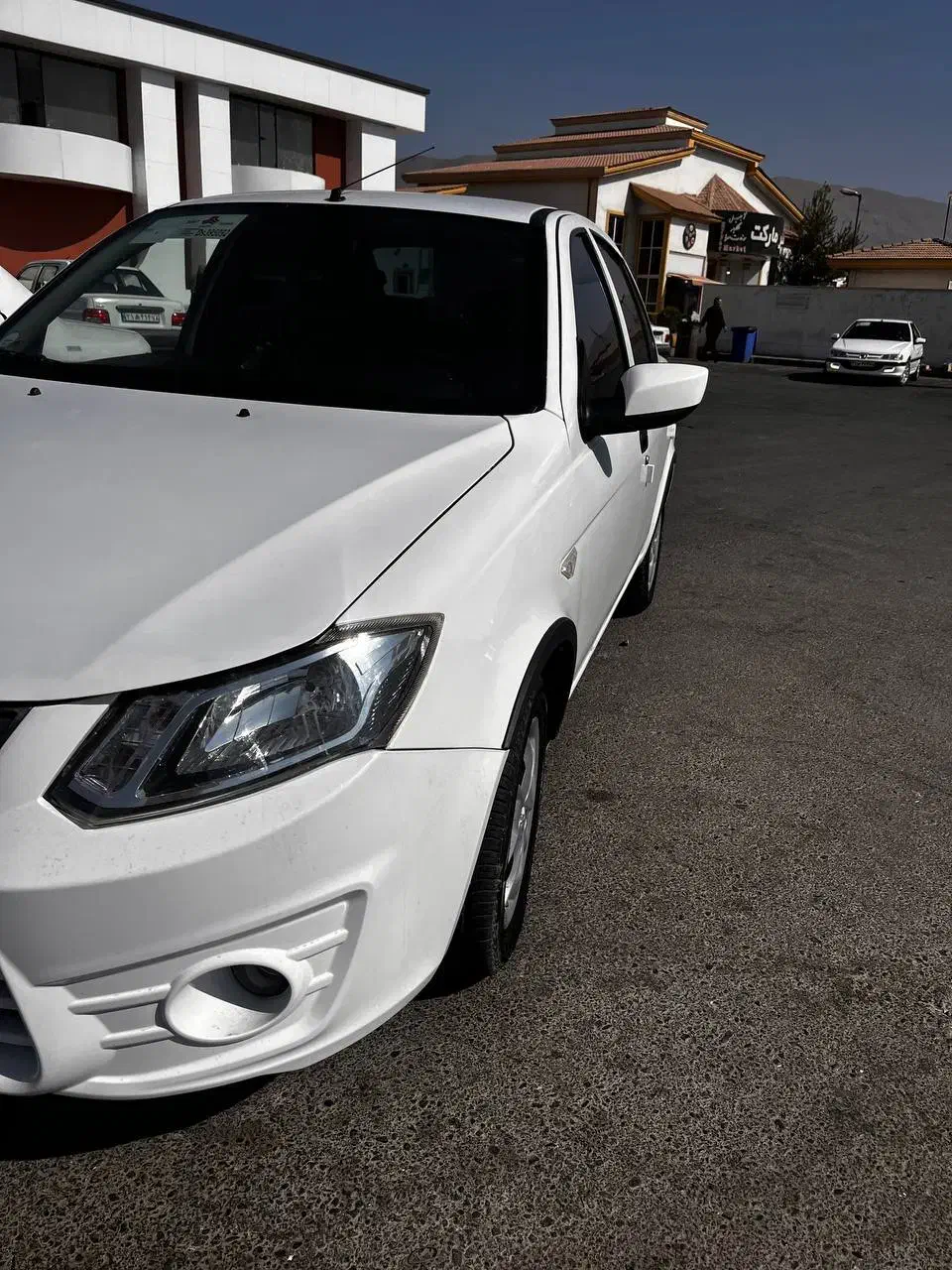 ساینا مدل ۹۷|خودرو سواری و وانت|رشت, استقامت ۱|دیوار