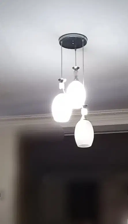 آویز شیشه ای با یک  عددیواری|لوستر و چراغ آویز|بندر انزلی, کلیور|دیوار