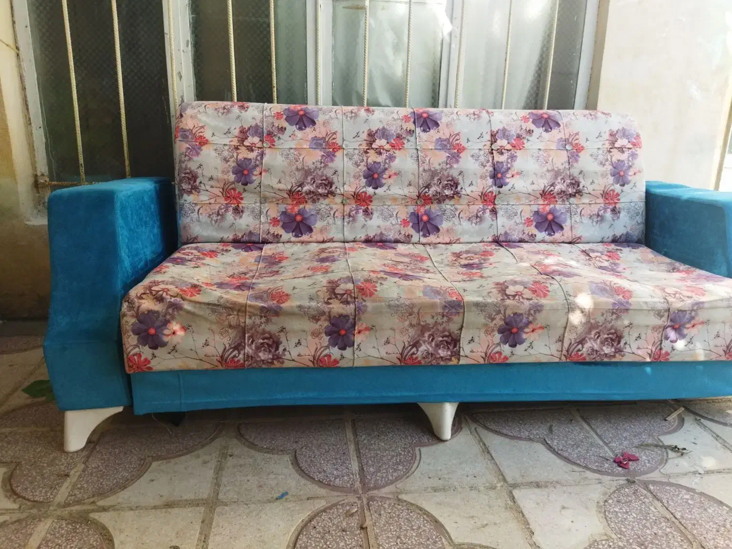 فروش مبل دست دوم|مبلمان خانگی و میز عسلی|شیراز, آزادگان|دیوار