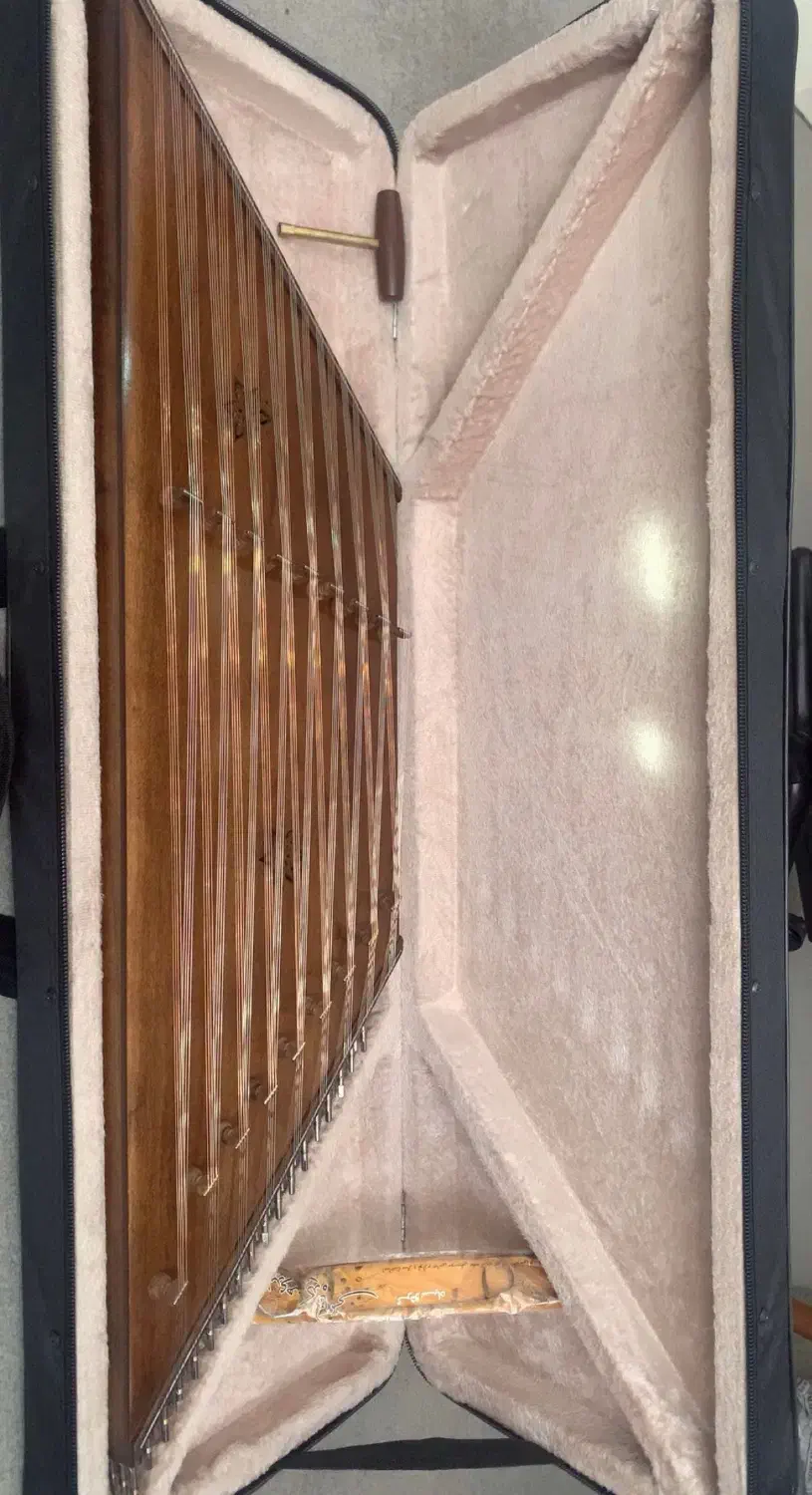 سنتور به همراه هاردکیس|سازهای سنتی|اسلامشهر, شهرک توحید|دیوار