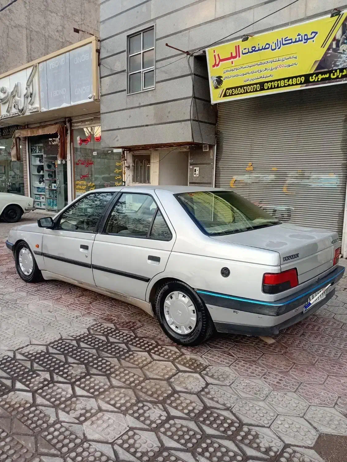 پژو 405 مدل 89 داخل کرم|خودرو سواری و وانت|الوند, |دیوار