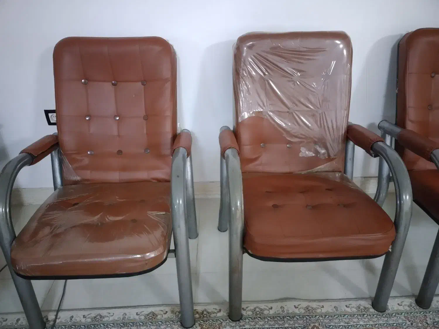 صندلی انتظار|مبلمان اداری|تالش, هشتپر|دیوار