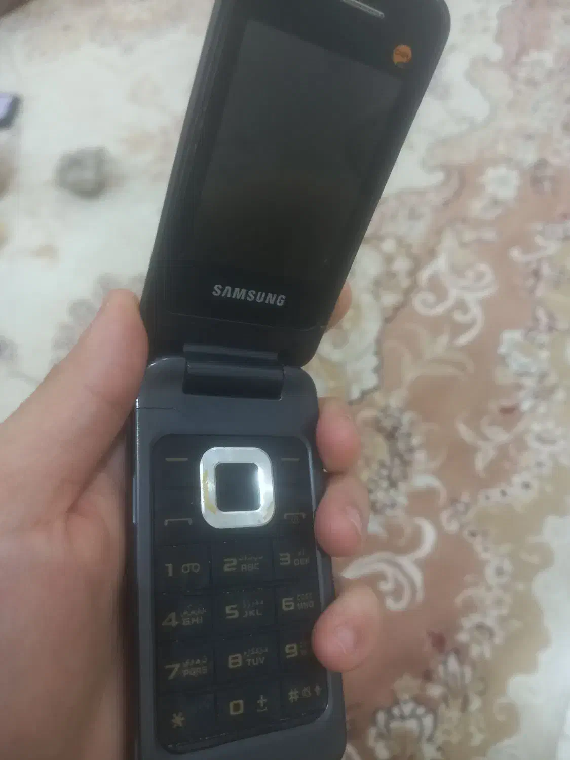 گوشی تاشو دکمه ایی سامسونگ|موبایل|هشتگرد, هشتگرد قدیم|دیوار