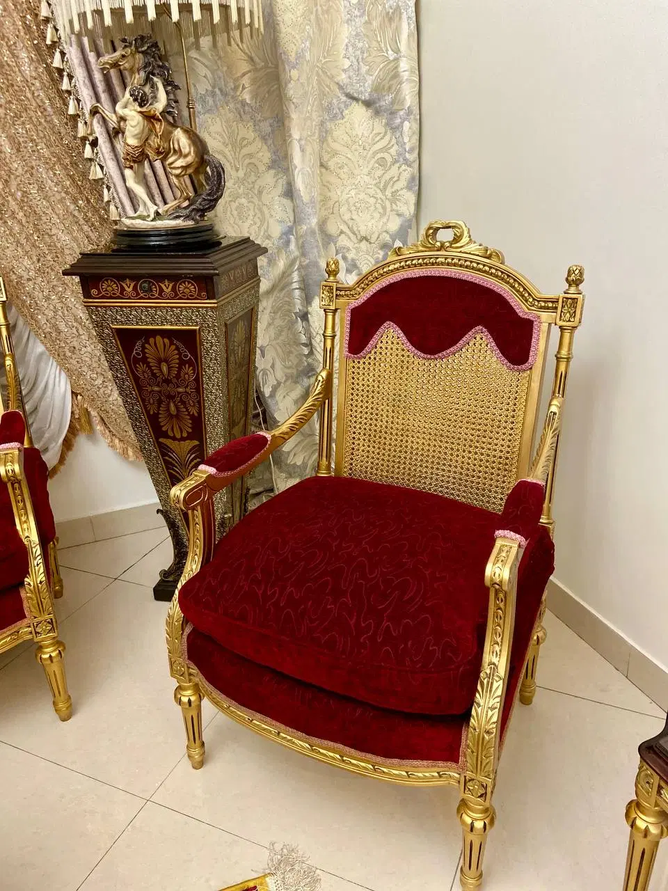 مبلمان حصیری و غذاخوری شش نفره برند پیکاسو انتیک|مبلمان خانگی و میز عسلی|تهران, تهرانپارس غربی|دیوار