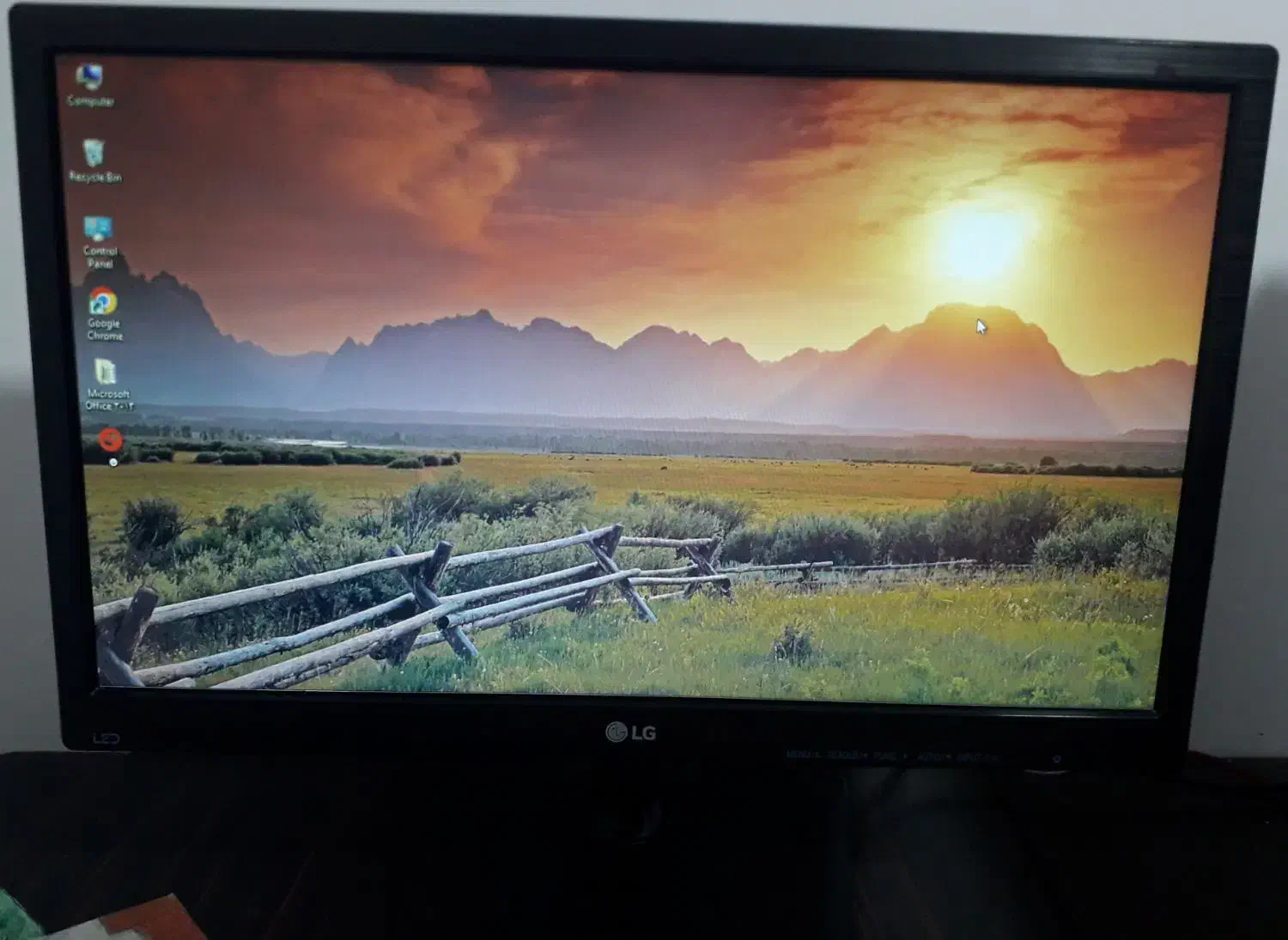 مانیتور|قطعات و لوازم جانبی رایانه|تربت جام, نظامی|دیوار