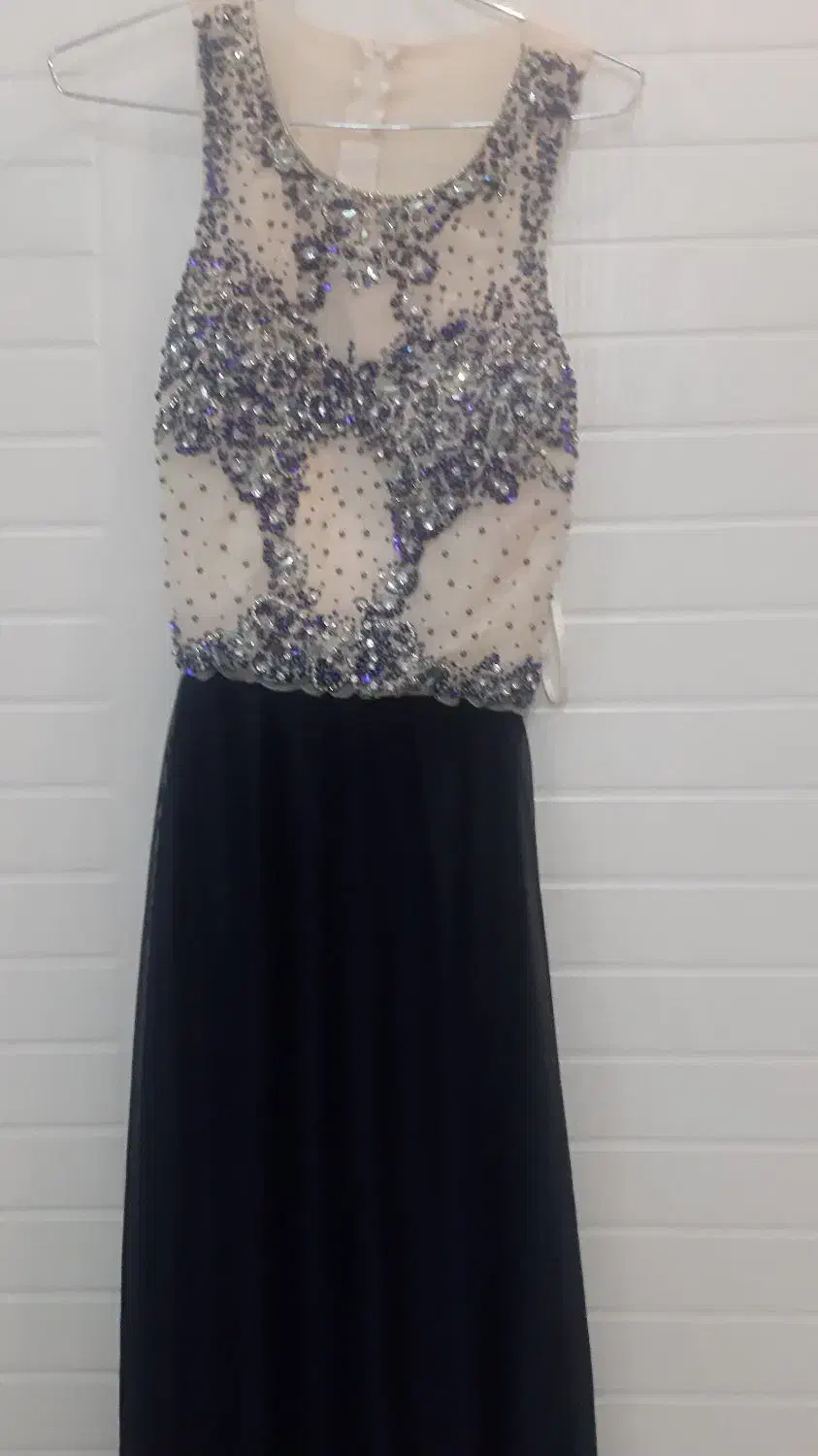 لباس مجلسی|لباس|تهران, صادقیه|دیوار