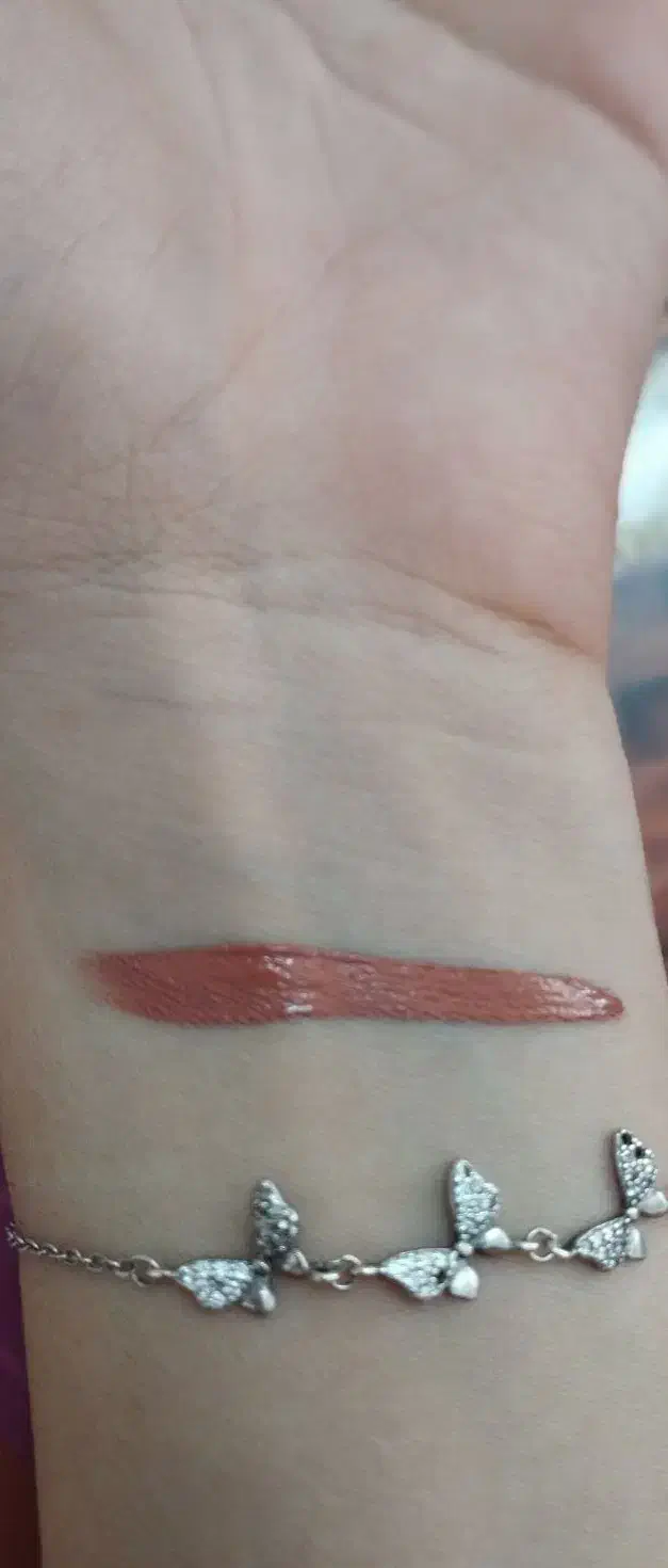 رژ لب مایع رنگ نود|آرایشی، بهداشتی، درمانی|آران و بیدگل, |دیوار