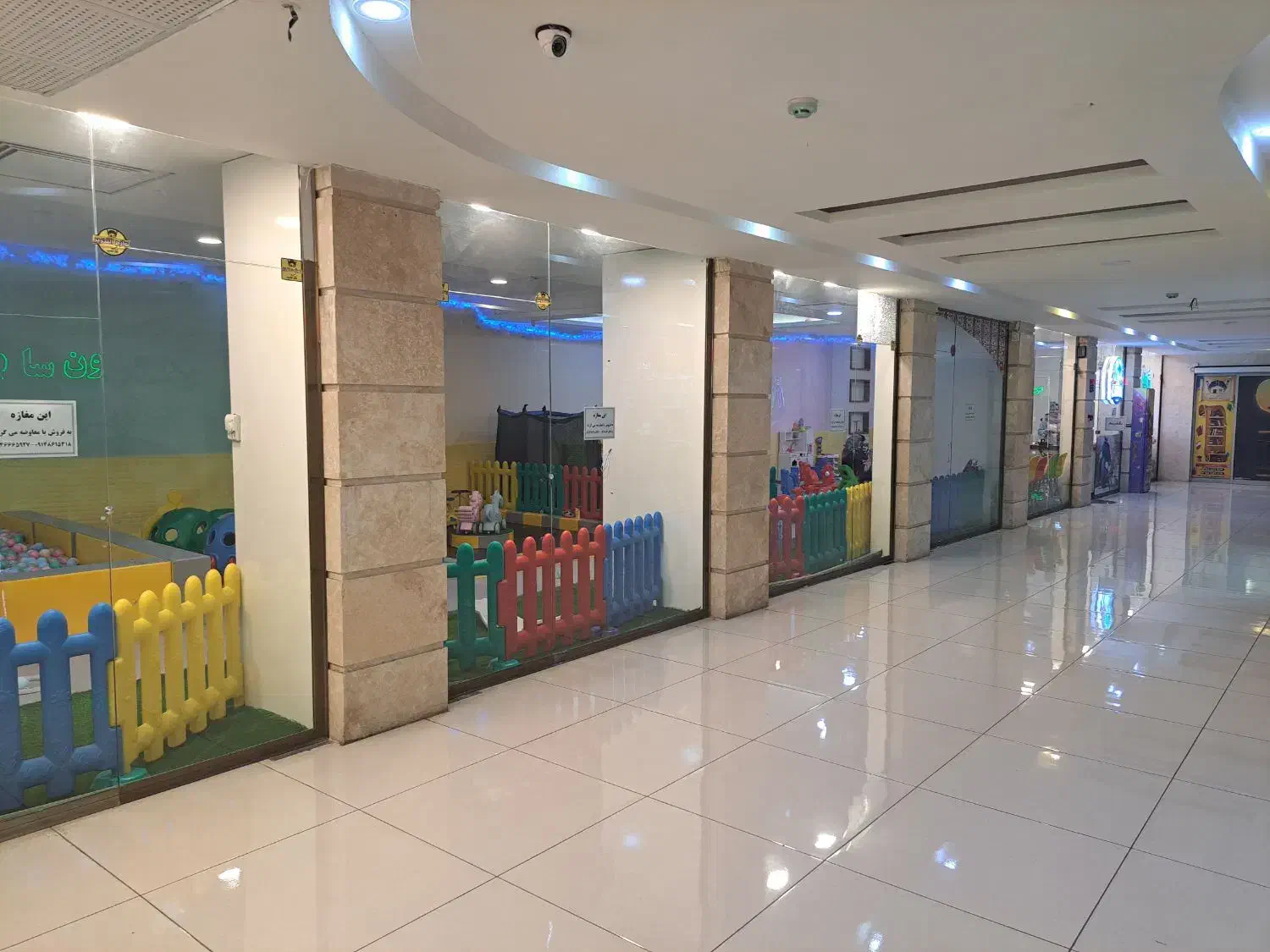 فروش مغازه درپاساژ|فروش مغازه و غرفه|اسکو, |دیوار