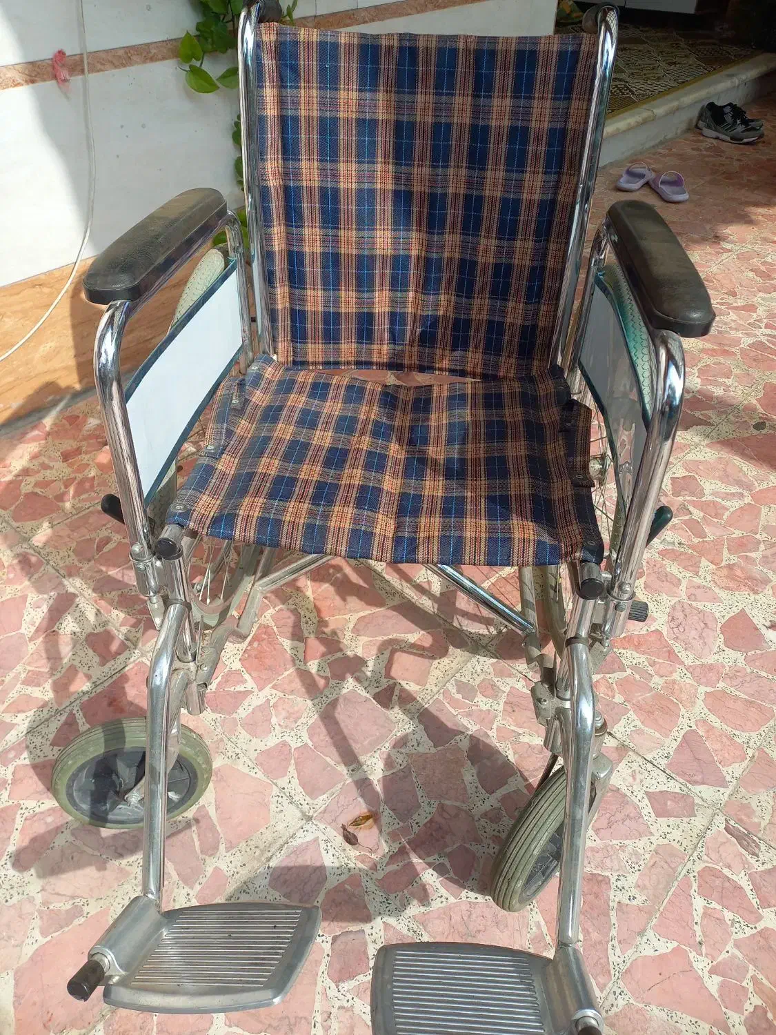 ویلچر|آرایشی، بهداشتی، درمانی|رشت, حومه رشت|دیوار