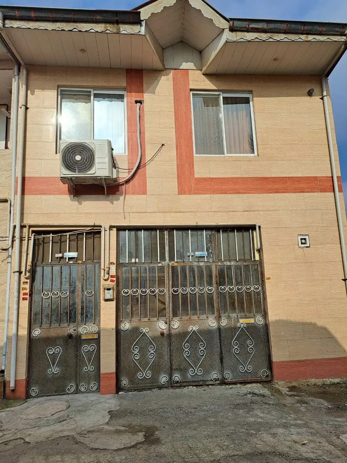 رهن در حمیدیان|اجارهٔ آپارتمان|رشت, عینک|دیوار