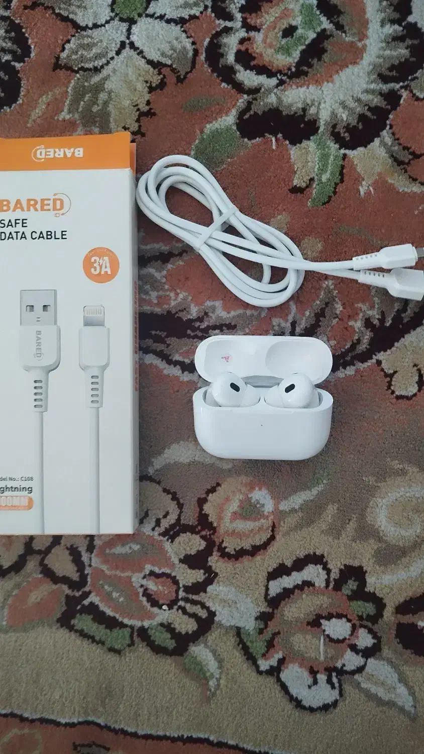 ایرپاد درحد با شارژر پرو اصل|لوازم جانبی موبایل و تبلت|رشت, توشیبا|دیوار