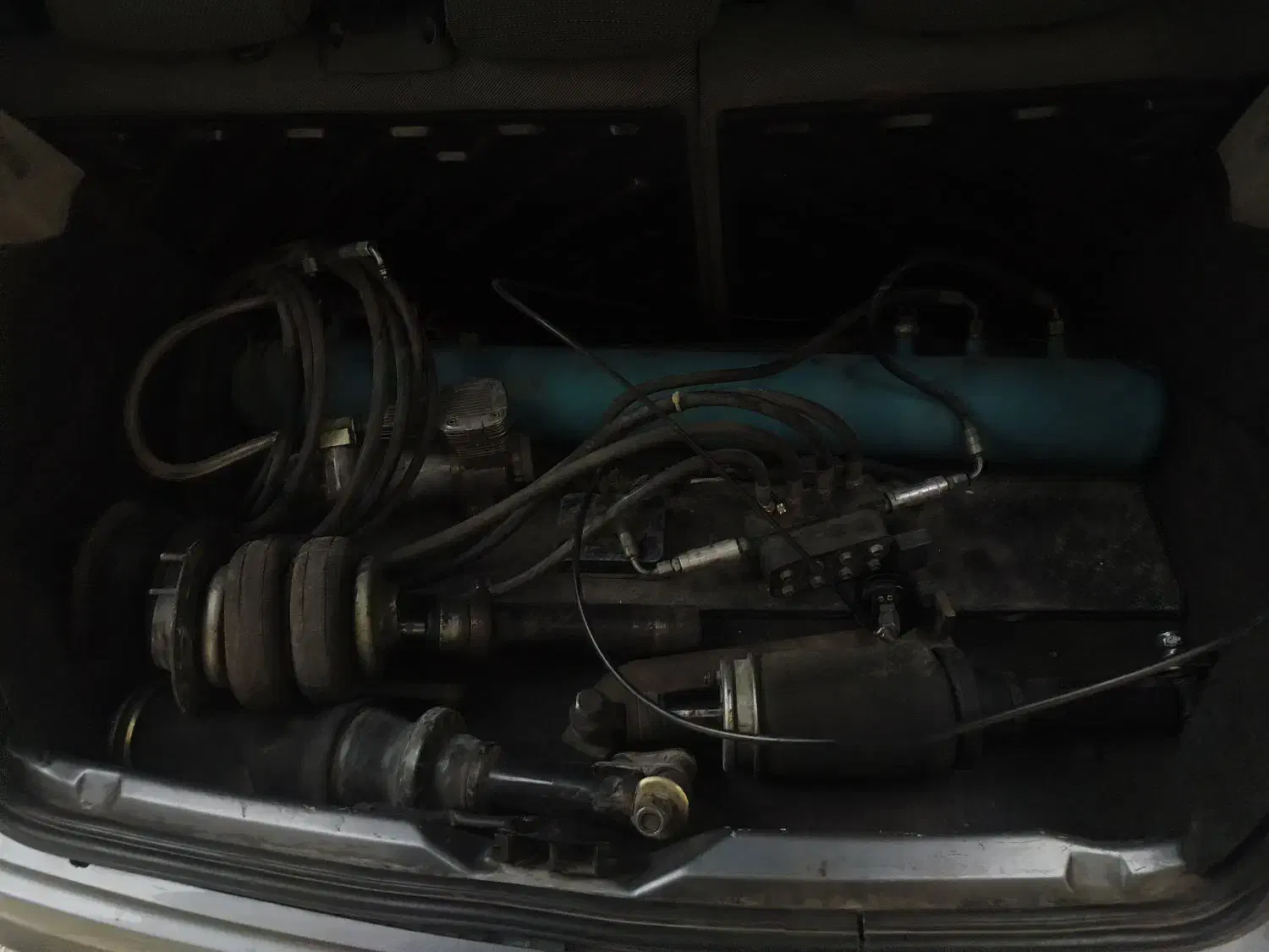 پنوماتیک|قطعات یدکی و لوازم جانبی|ماهدشت, |دیوار