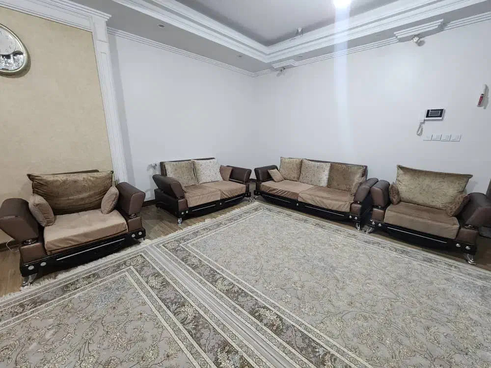 مبلمان راحتی چرم|مبلمان خانگی و میز عسلی|تهران, عباسی|دیوار