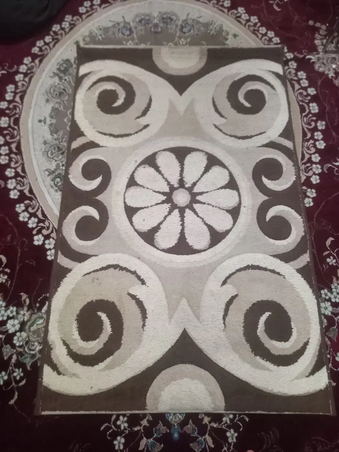 قالیچه ماشینی تمیز ۱*۱.۳۰|فرش|ملارد, |دیوار