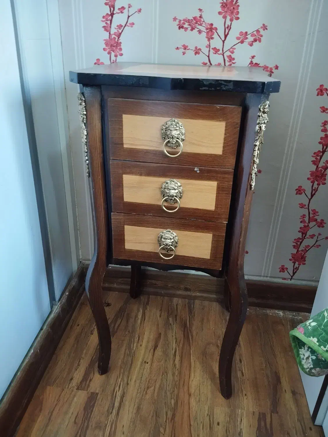 میز تلفن|میز تلفن|کرج, شهرک مترو|دیوار