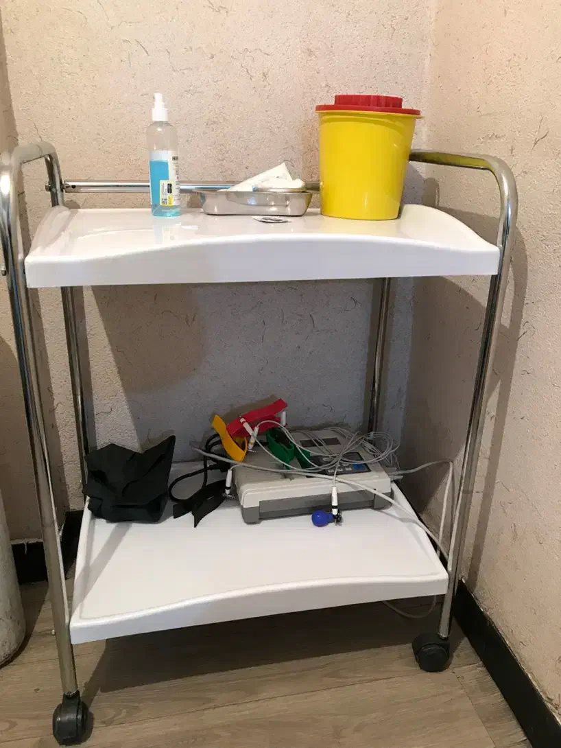 پاراوان و ترالی پانسمان|پزشکی|کرمان, |دیوار