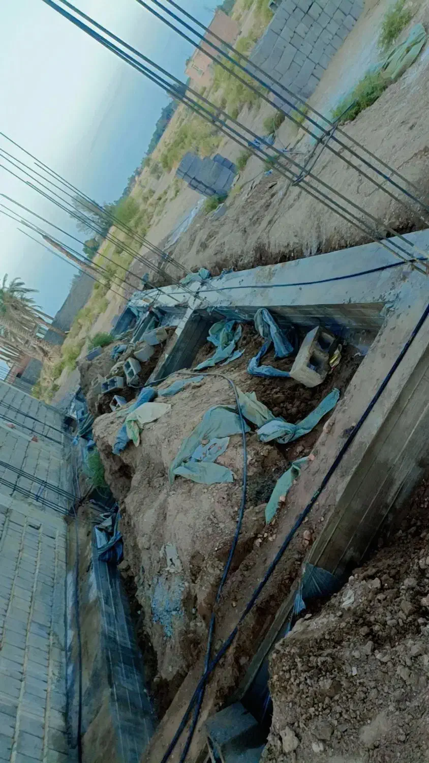 بتن ریزی فنداسیون ستون سقف|خدمات پیشه و مهارت|رودبار (کرمان), |دیوار