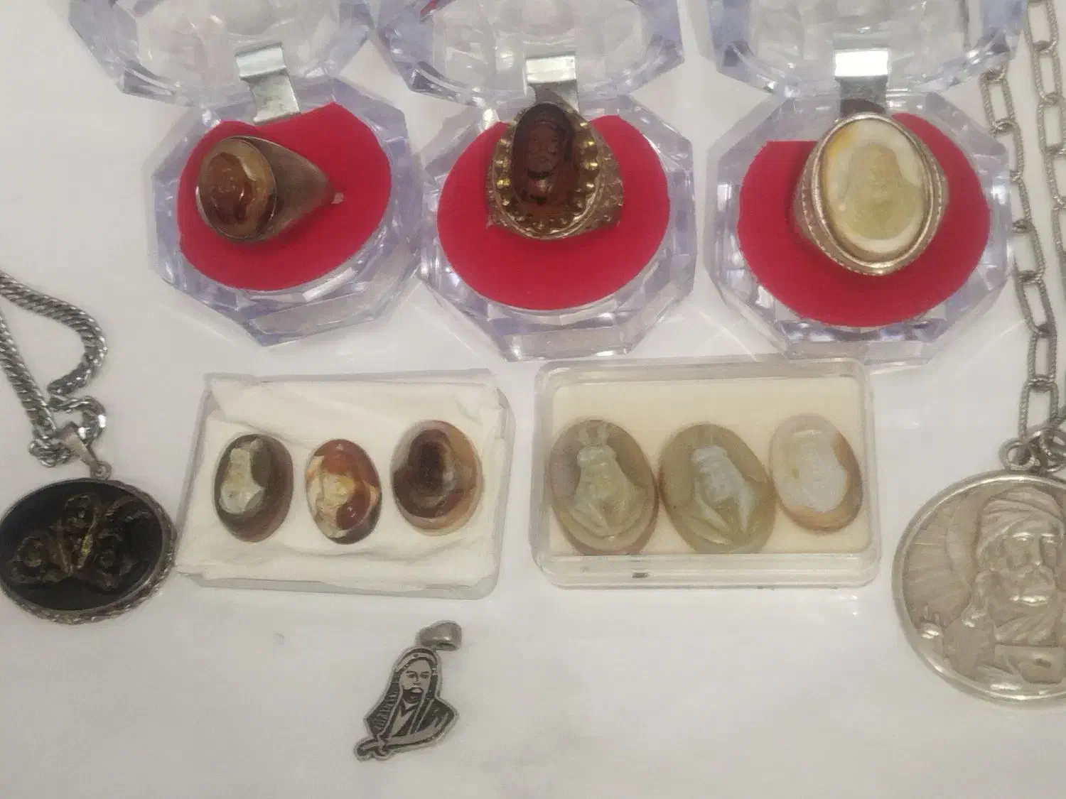 شمایل|کلکسیون اشیاء عتیقه|قزوین, |دیوار