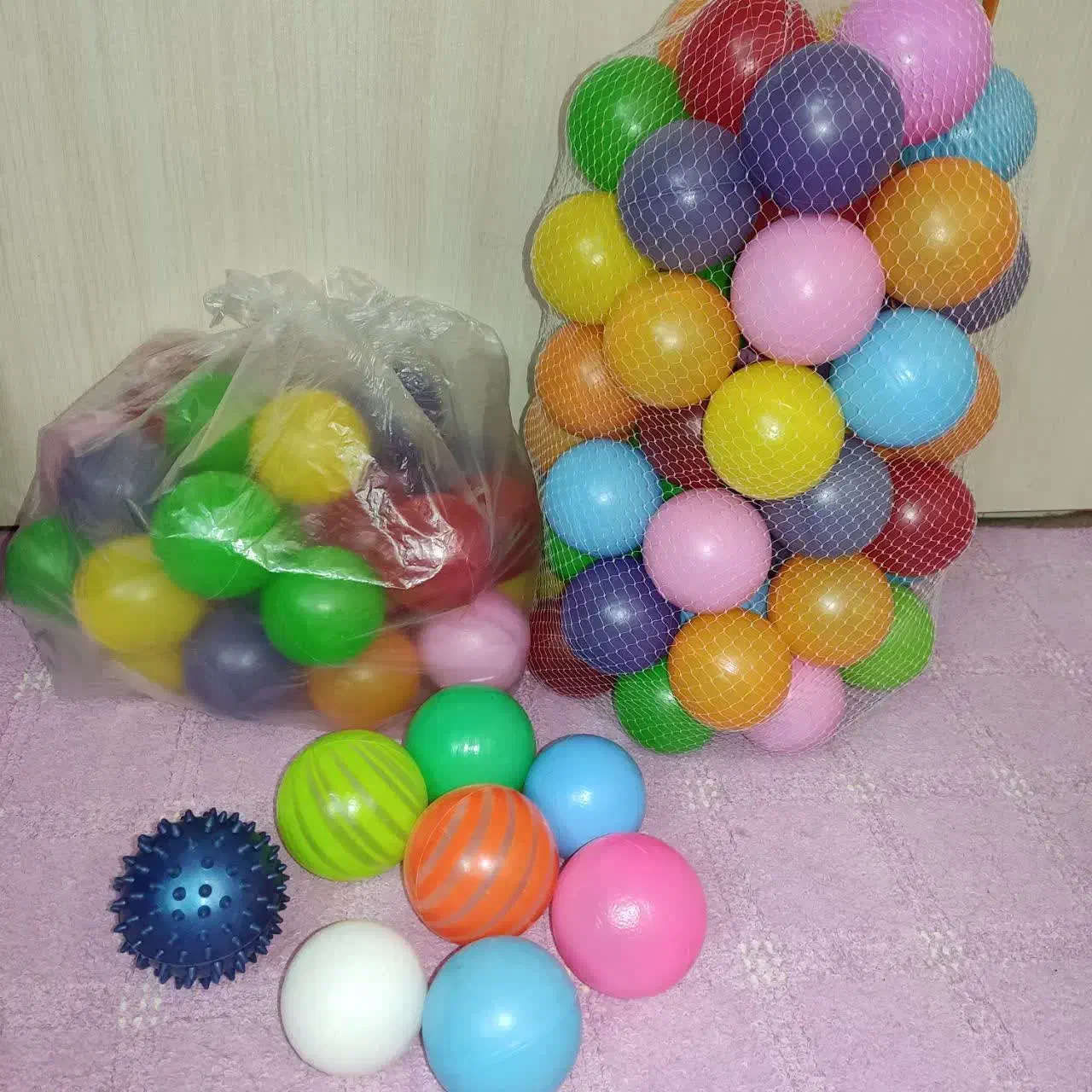 توپ رنگی|ورزشهای توپی|قم, پردیسان|دیوار