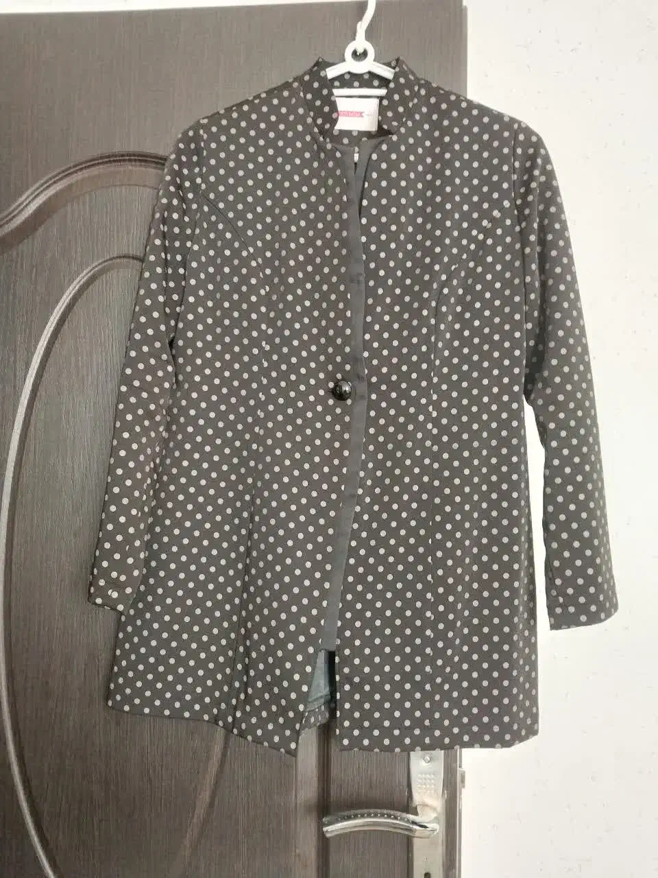 مانتو و لباس مجلسی|لباس|برخوار, |دیوار