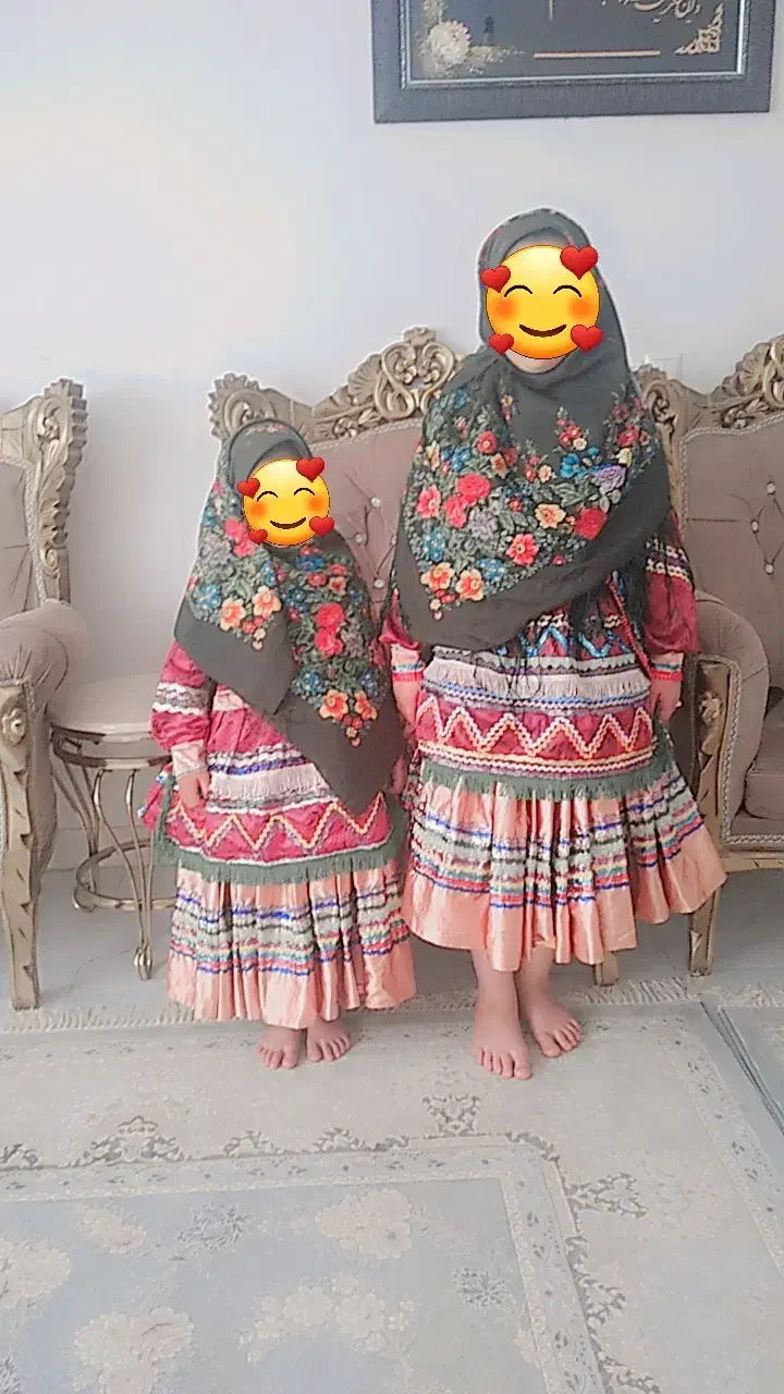 دو دست لباس محلی دخترانه|لباس|نیشابور, فیض آباد|دیوار