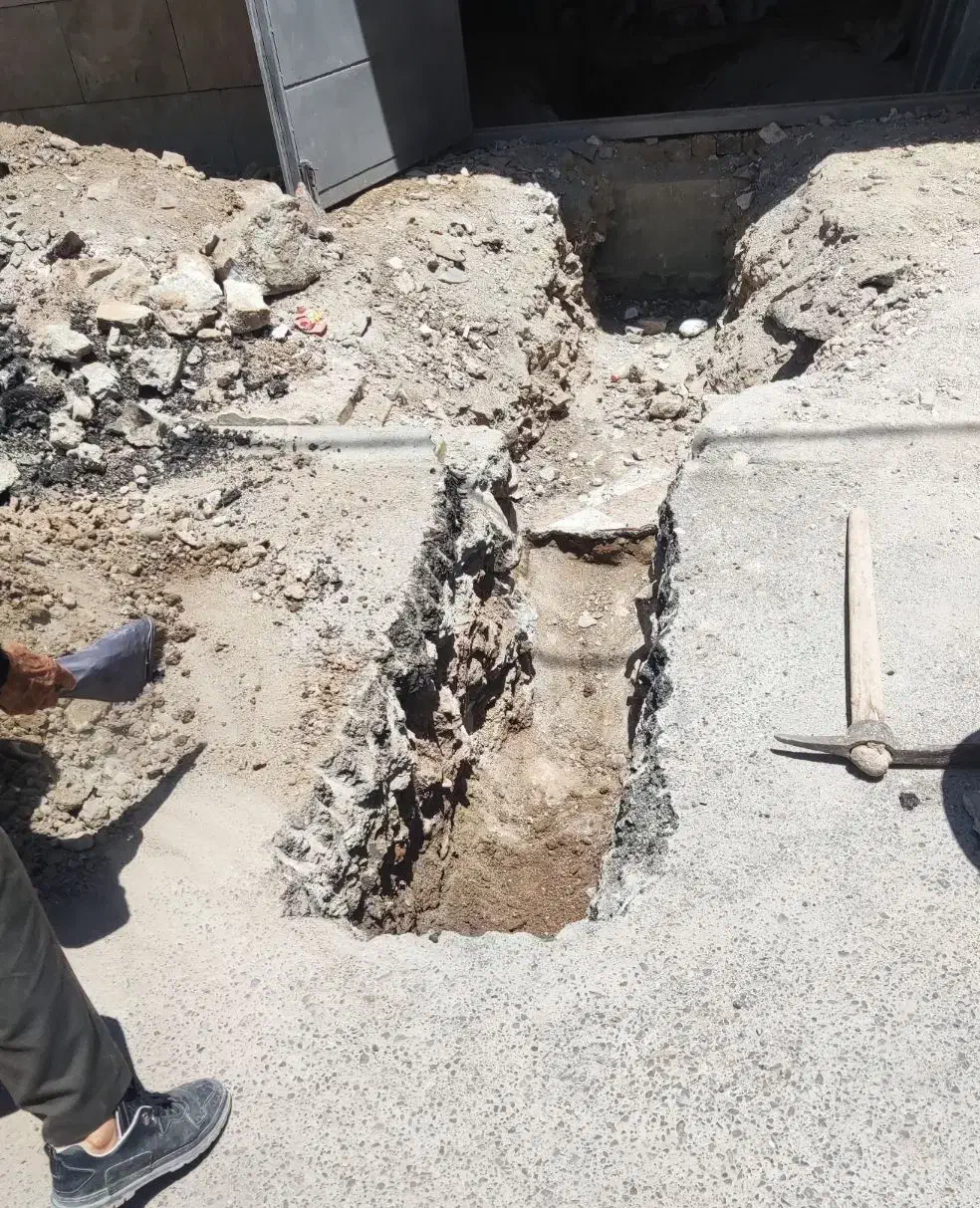 تخریب،کنده کاری،هرنوع خوردکاری ساختمان|خدمات پیشه و مهارت|دورود, |دیوار