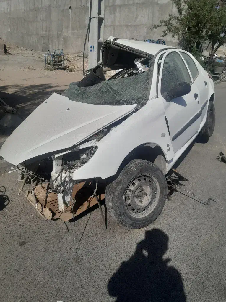 پژو ۲۰۶ تصادفی مدل ۹۵ تیپ ۳|خودرو سواری و وانت|تربتحیدریه, مسجد جامع|دیوار