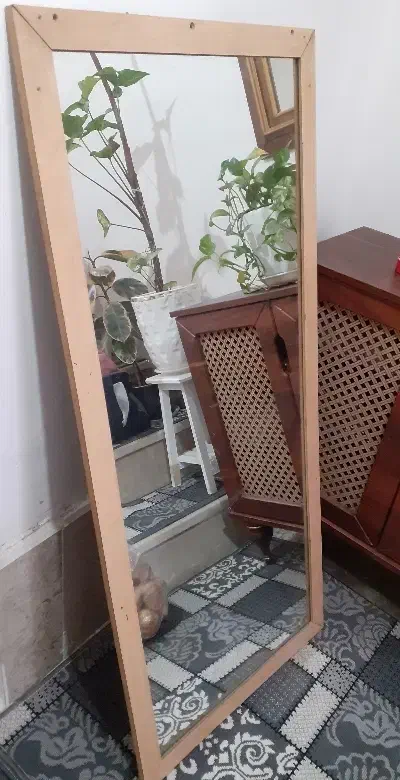 آینه قدی|آینه|فردیس, سپید دشت|دیوار
