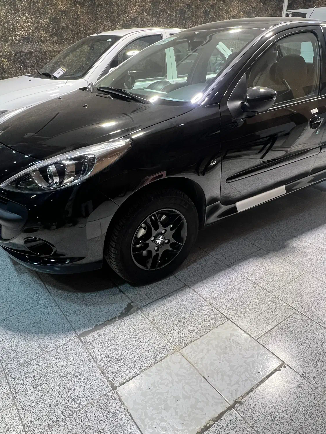 207 پانا سقف شیشه مدل1404 اواخر برج۵صفر رینگ جدید|خودرو سواری و وانت|آستارا, |دیوار