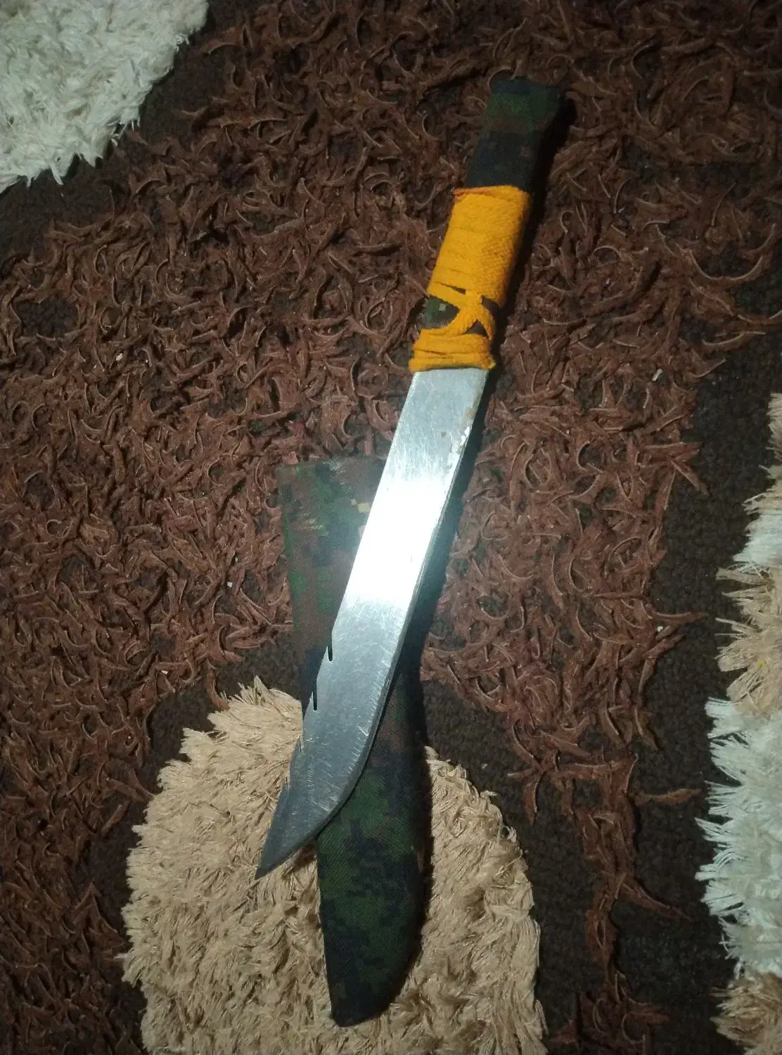 چاقو دست ساز|کلکسیون اشیاء عتیقه|صفادشت, |دیوار