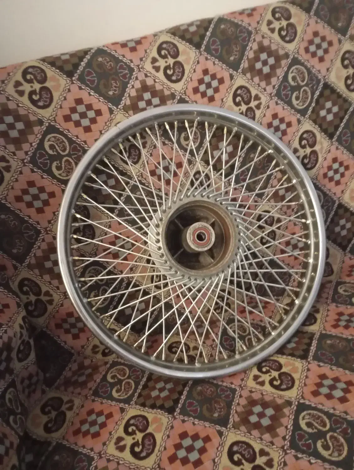 کله چراغ جی تی او ۷۲پر عقب نو|قطعات یدکی و لوازم جانبی|لاهیجان, لیالستان|دیوار