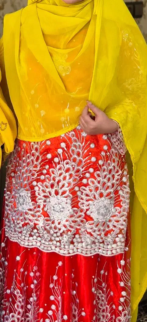 لباس محلی|لباس|شاهین‌شهر, دهخدا|دیوار