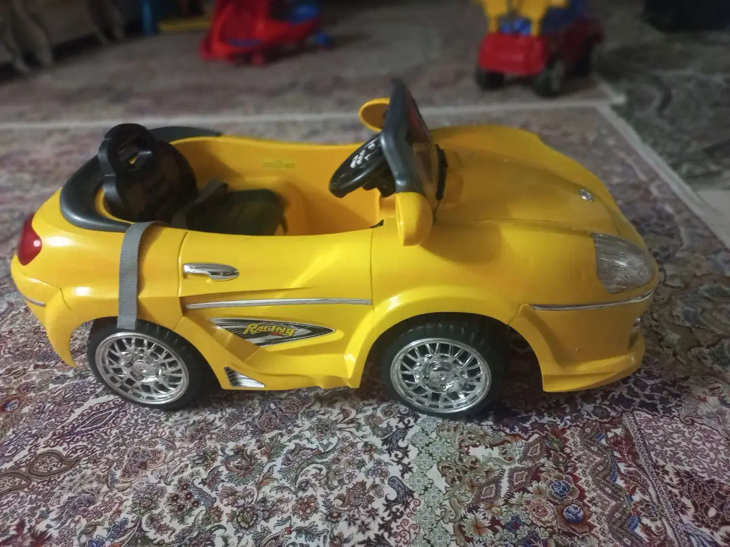 ماشین شارژی|اسباببازی بچه|گلپایگان, |دیوار