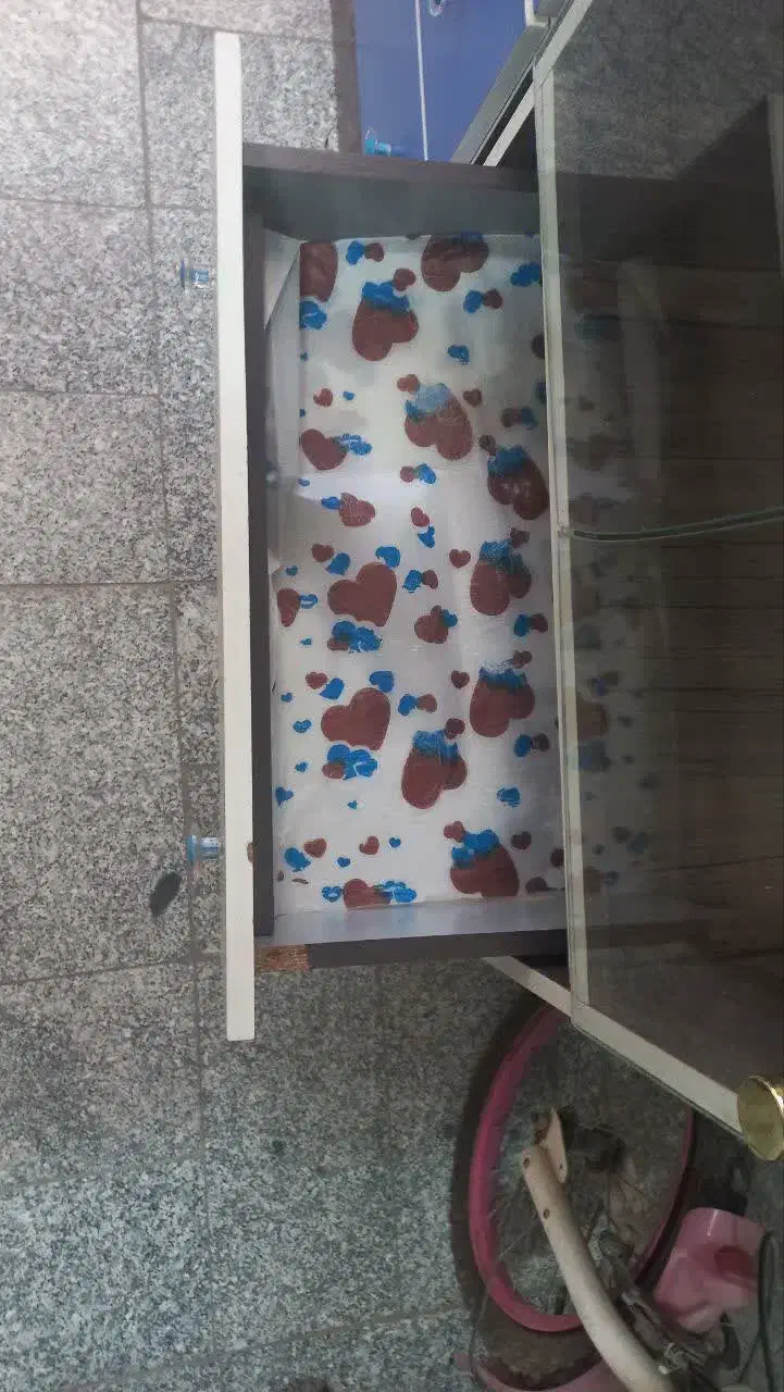 کمد بچه|اسباب و اثاث بچه|قم, هنرستان|دیوار