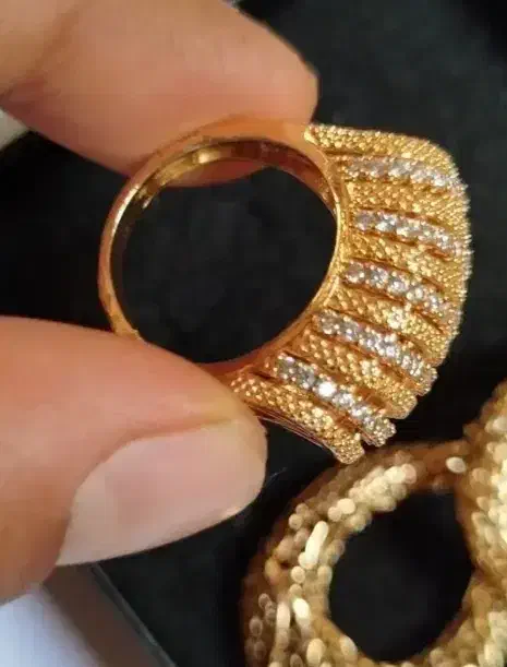 انگشتر طرح طلا فوق العاده زیبا بدون افت رنگ|بدلیجات|اردبیل, |دیوار