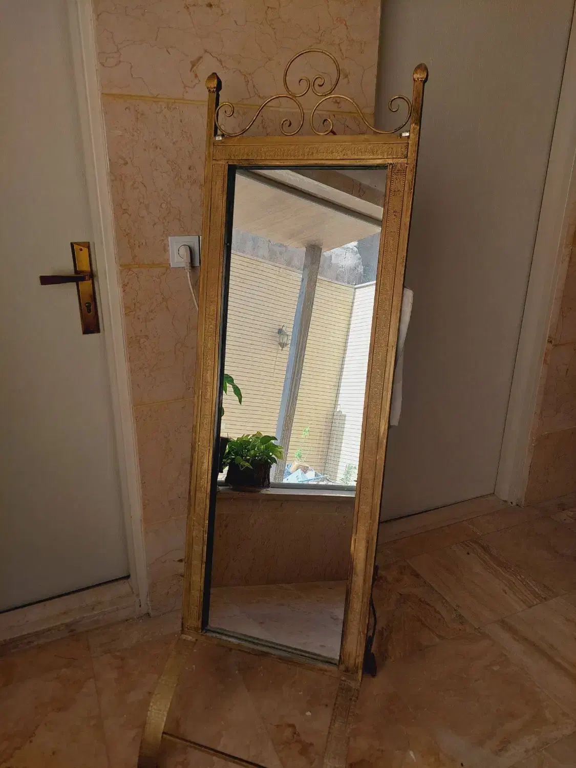 آینه قدی فرفرژه طلایی|آینه|کاشان, ۲۲ بهمن|دیوار