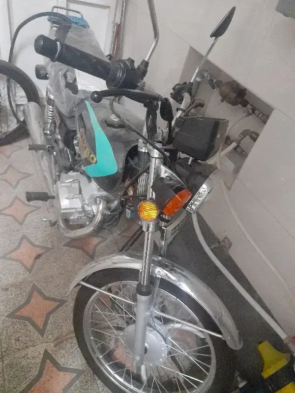 موتور ۱۲۵ccرهرو مدل ۱۴۰۳|موتورسیکلت|شیراز, شهرک رضوان|دیوار