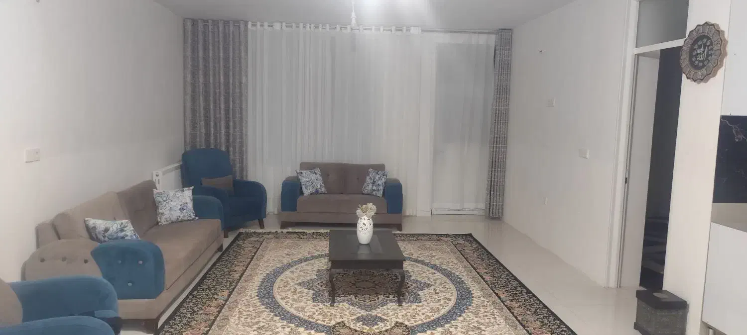 منزل 3خوابه طبقه دوم گلسرخ کوچه 5/10|اجارهٔ خانه و ویلا|شیراز, گل سرخ|دیوار