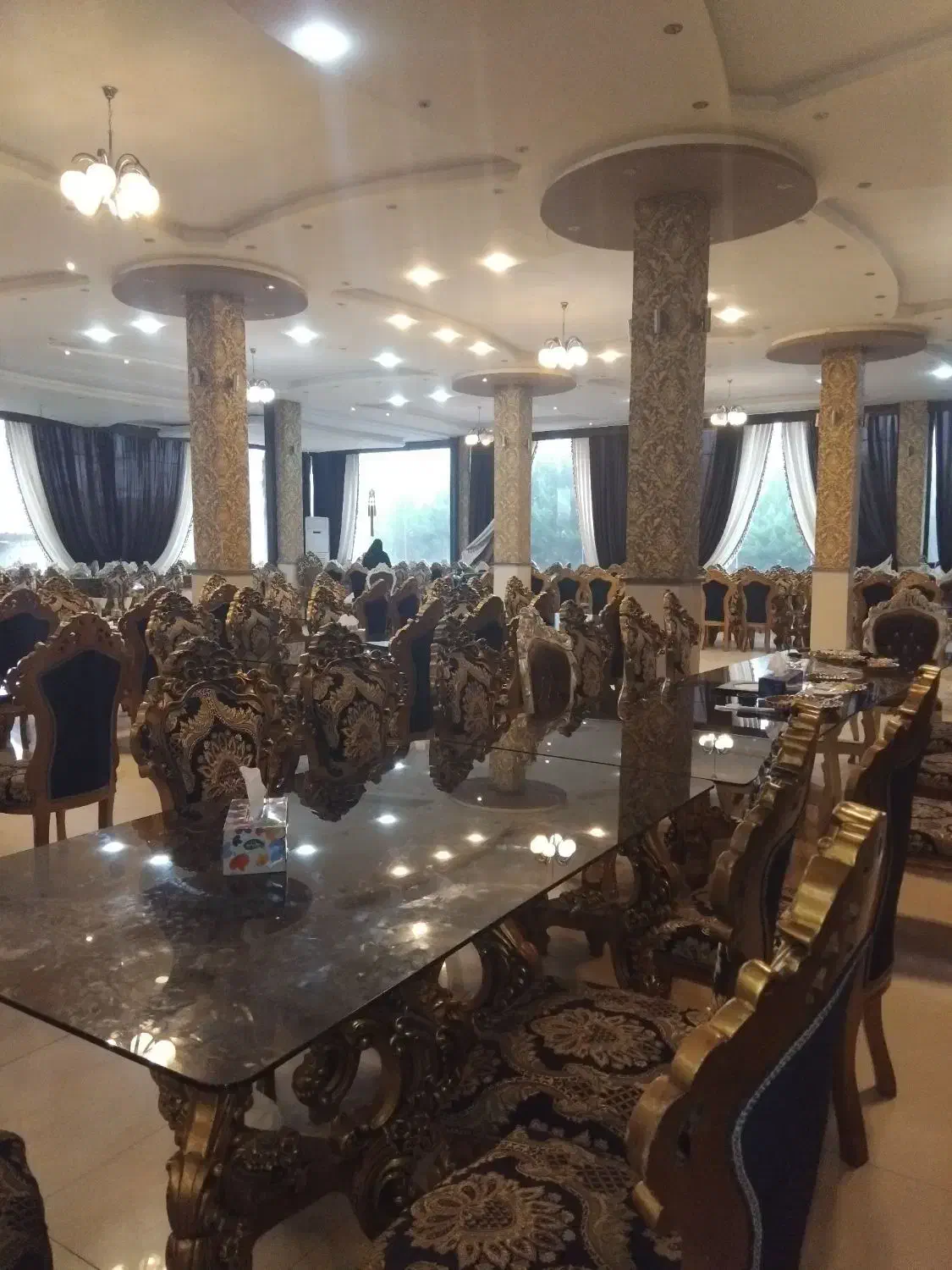 کوچصفهان.همکار خانوم یا اقا جهت ظرفشویی و نظافت|استخدام خدمات فروشگاه و رستوران|کوچصفهان, |دیوار