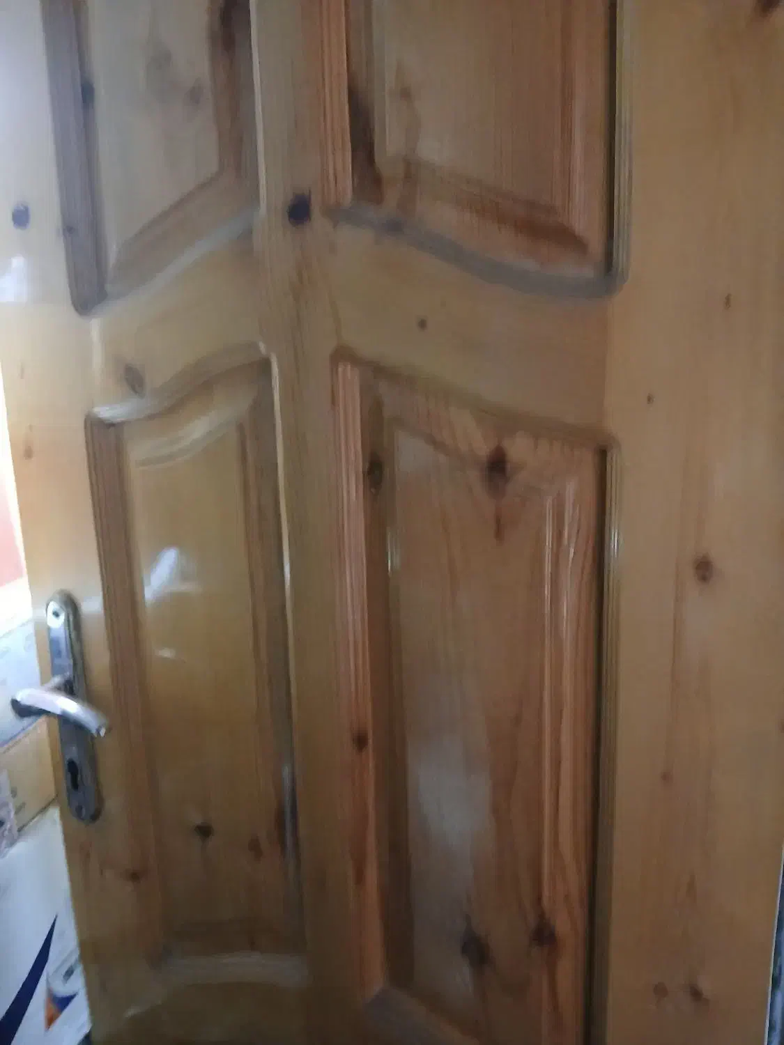 درب ورودی اپارتمان چوب روس|مصالح و تجهیزات ساختمان|شیراز, فرهنگ شهر|دیوار