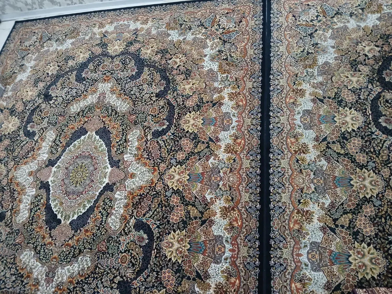فرش ۱۲ متری|فرش|شیراز, نیستان|دیوار