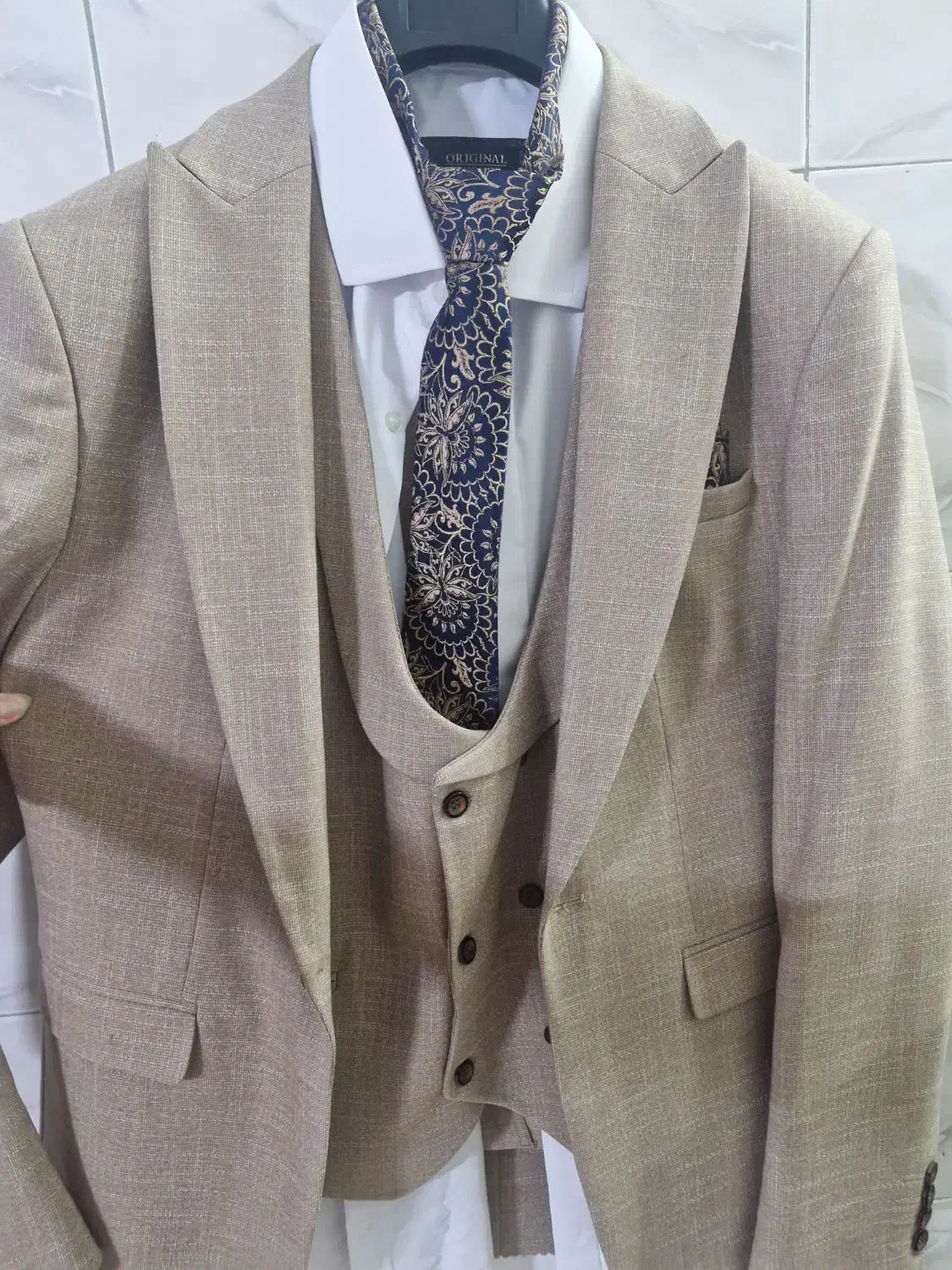 کت و شلوار کاملا نو|لباس|آباده, |دیوار