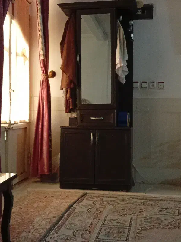 جاکفشی|جاکفشی، کمد، دراور|گناباد, |دیوار