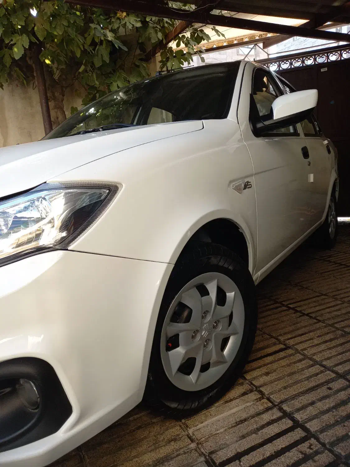 ساینا دوگانه فابریک در حد صفر|خودرو سواری و وانت|گنبد کاووس, |دیوار