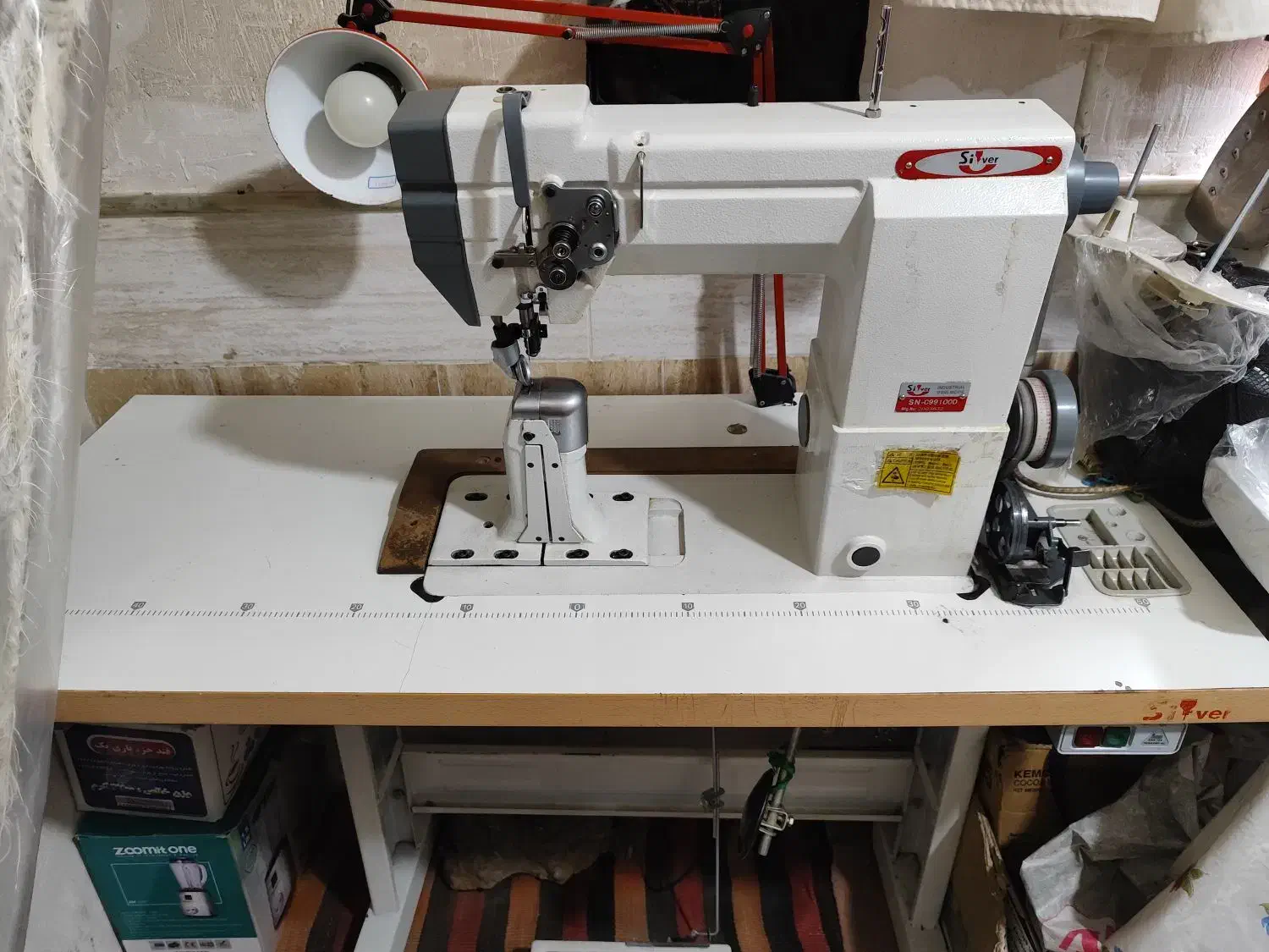 چرخ آسیابی|چرخ خیاطی و ریسندگی|قم, ولیعصر|دیوار