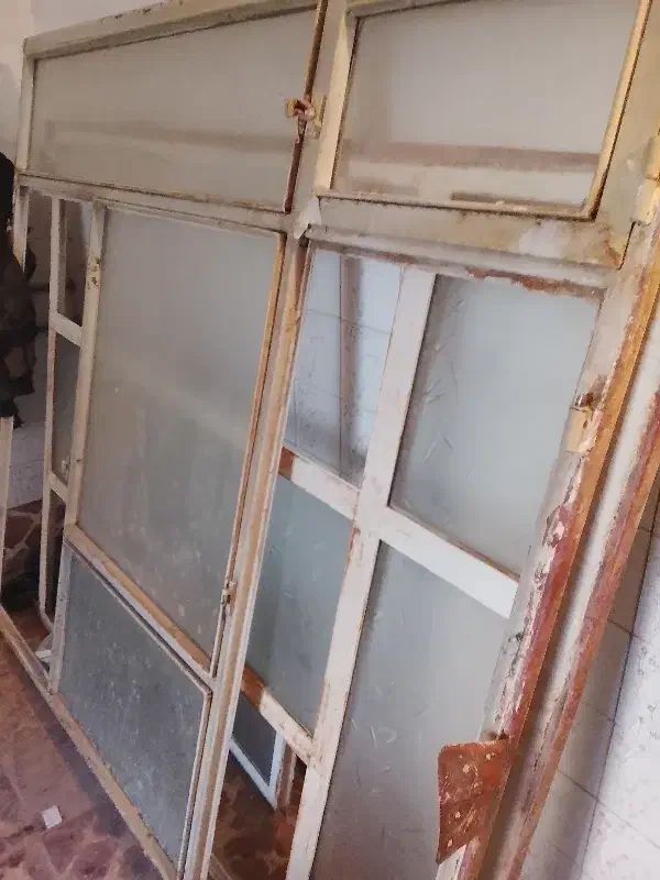 درب پنجره|مصالح و تجهیزات ساختمان|اهر, |دیوار