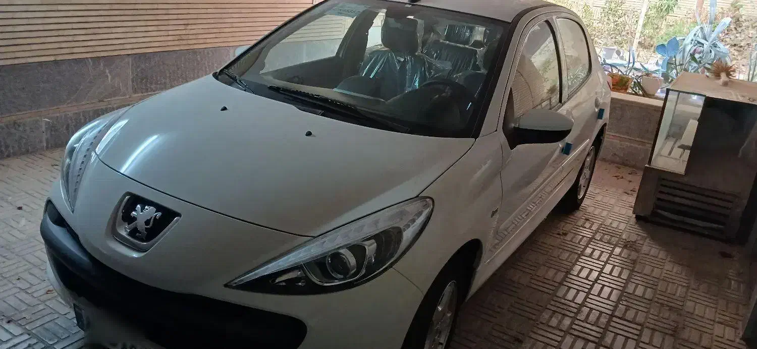 پژو۲۰۷TU5Pاتوماتیک|خودرو سواری و وانت|اصفهان, مرداویج|دیوار