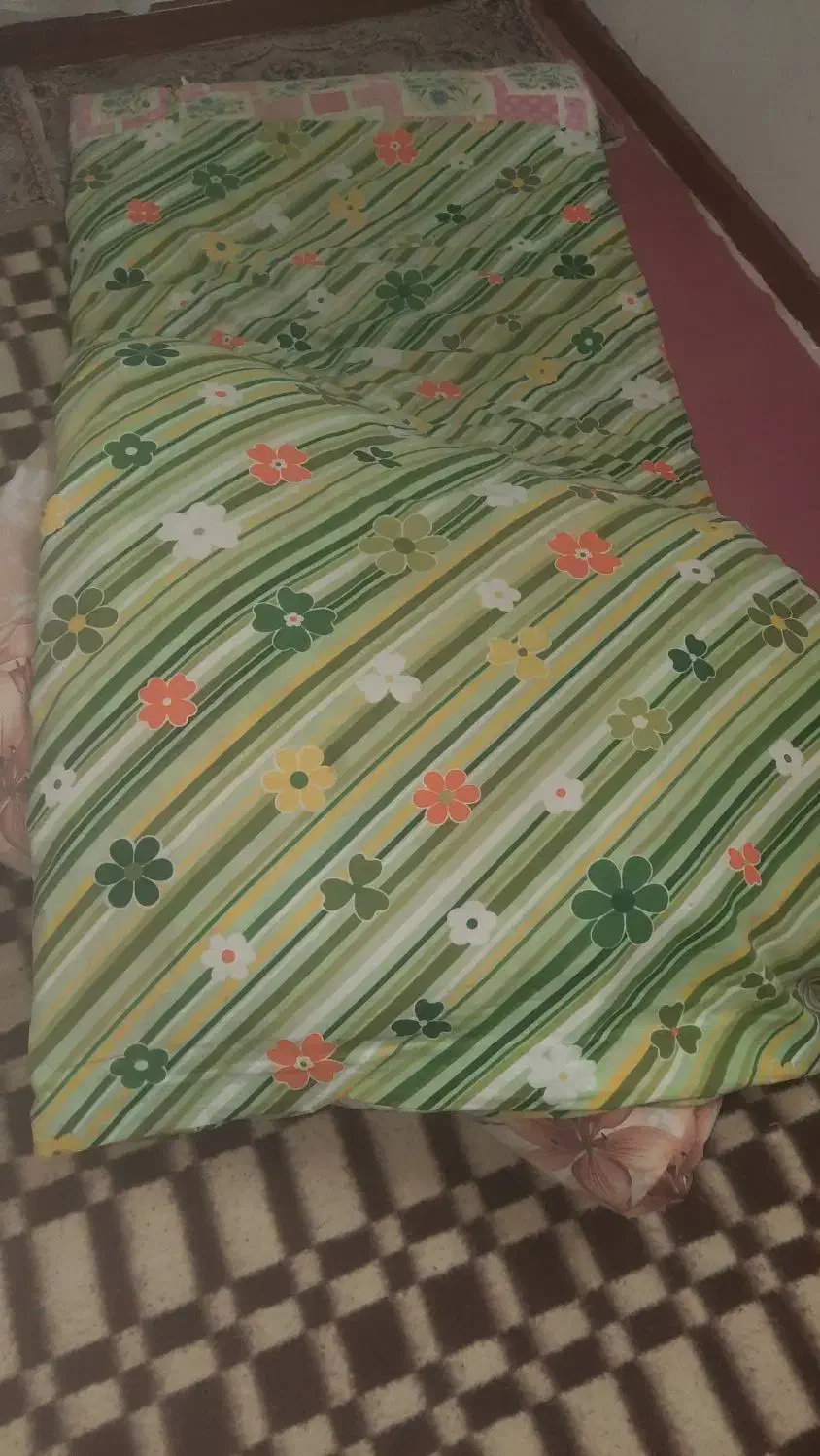 رختخواب|رختخواب، بالش، پتو|مهدی شهر, |دیوار