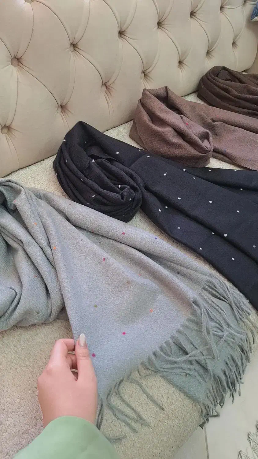 فروش انواع شال و روسری تک و عمده با بهترین قیمت|عمده‌فروشی|تهران, باشگاه نفت|دیوار